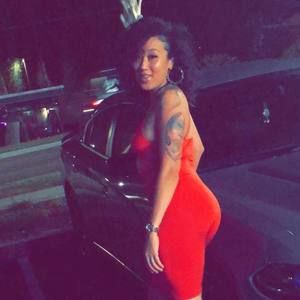 Meet your Posher, Angela